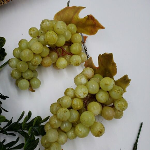 Vtg Cornucopia Basket FALL Centerpiece Horn of Plenty Fruit Nuts Thanksgiving - Picture 15 of 16